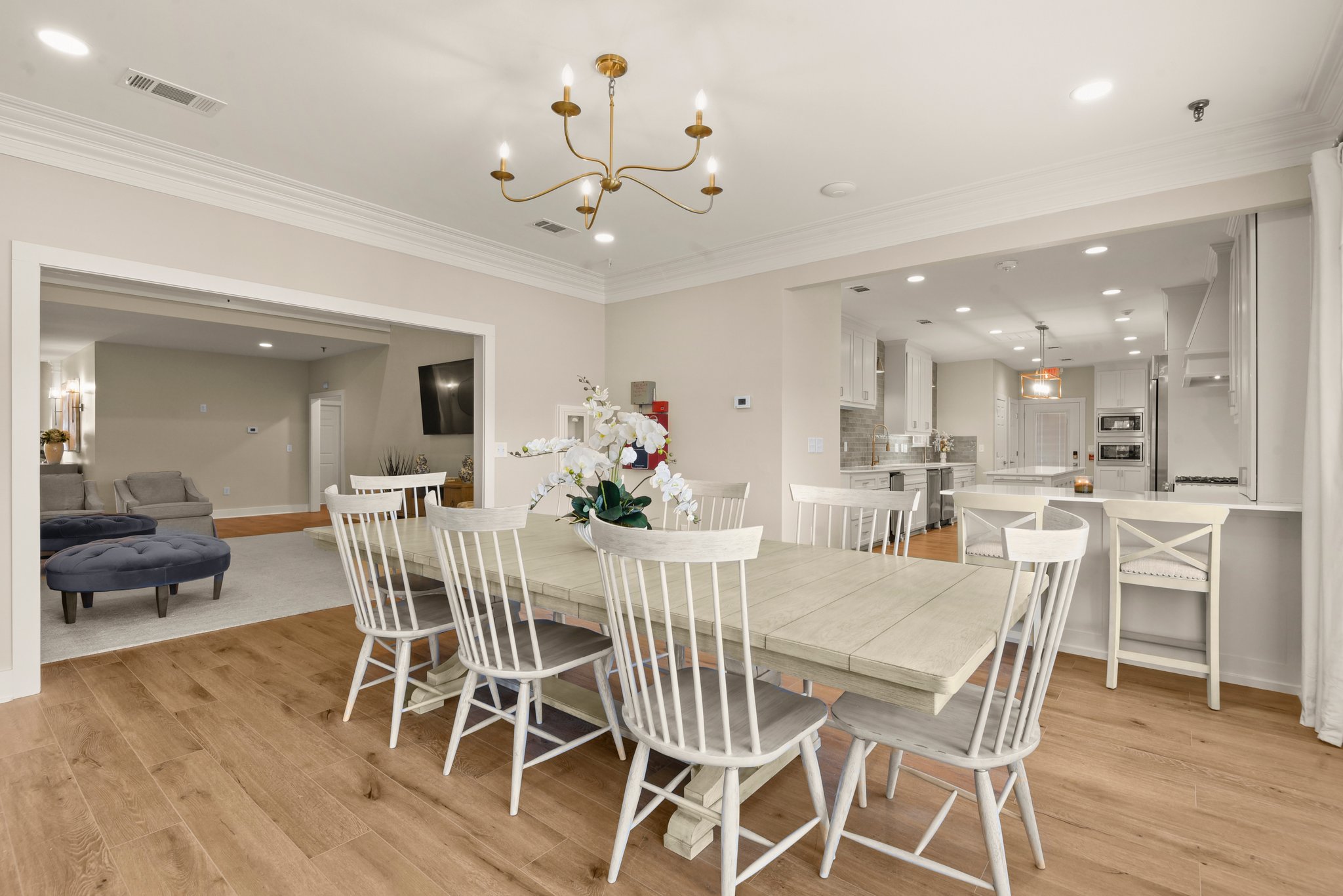 13603 Minton Lane - Room 6 - Beignet